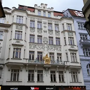 charles-iv-apartments.praguehotelsweb.com/