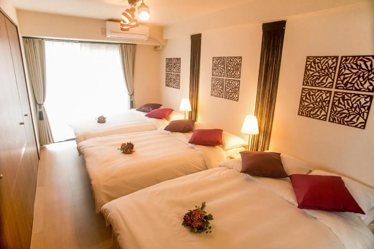 Apartment Osaka Dotonbori Shinsaibashi House J01 Hotel